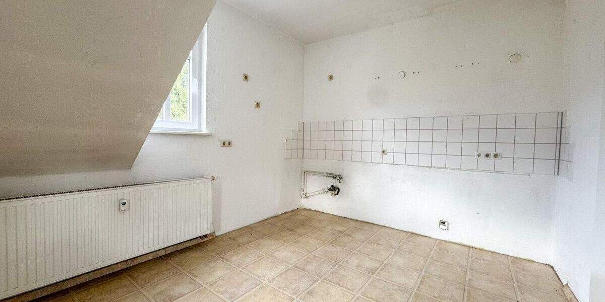 Etagenwohnung Zschorlau - 3 Zimmer, 78 m&sup2;, 400&euro; | Angebot:25744643