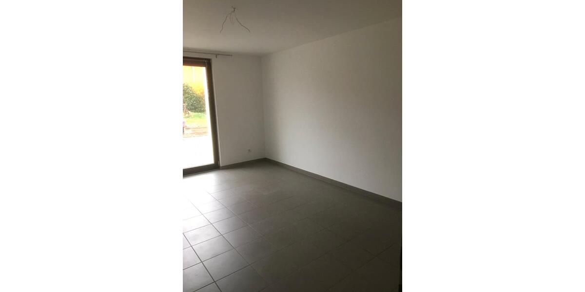 Erdgeschoßwohnung Osburg - 2 Zimmer, 91 m&sup2;, 700&euro; | Angebot:26024890