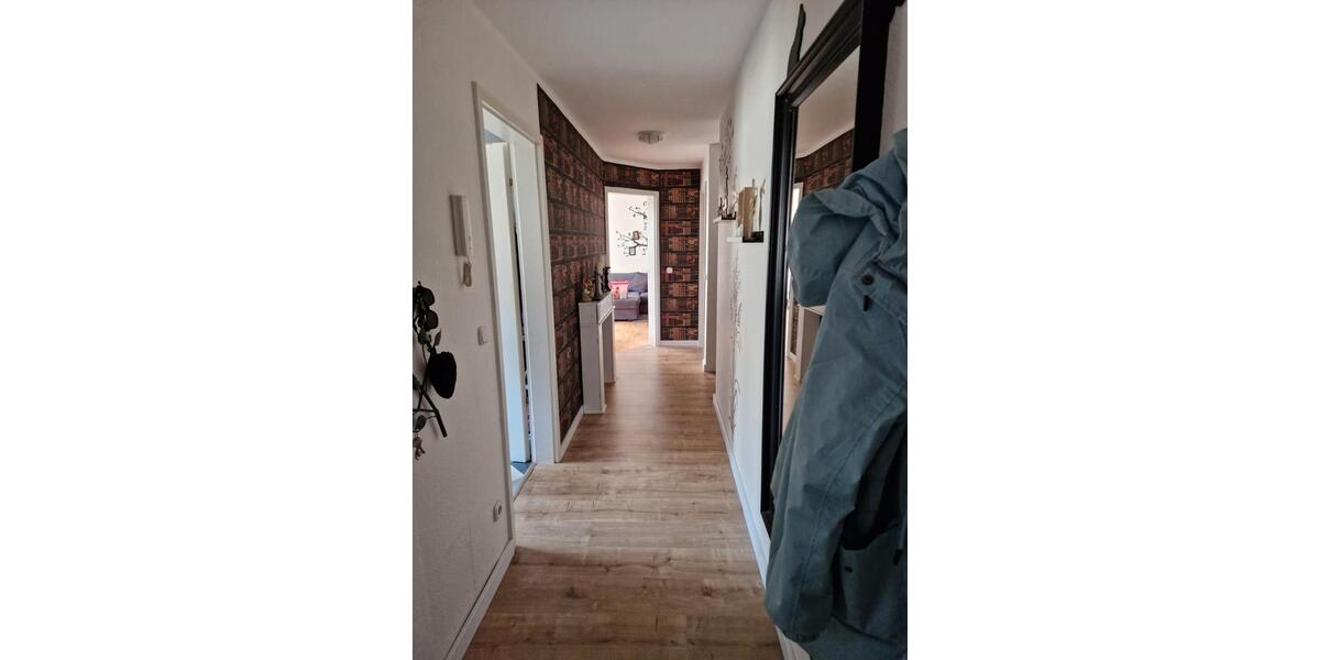 Etagenwohnung Dessau-Roßlau Roßlau - 3 Zimmer, 80 m&sup2;, 590&euro; | Angebot:26534911