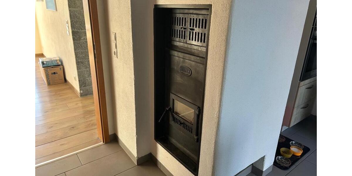 Etagenwohnung Pfullendorf - 4 Zimmer, 140 m&sup2;, 1.400&euro; | Angebot:24649541