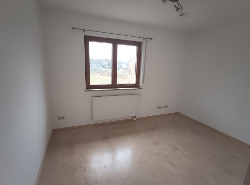 4 Zi. Wohnung im EG mit Garten und Terrasse 4 zimmer