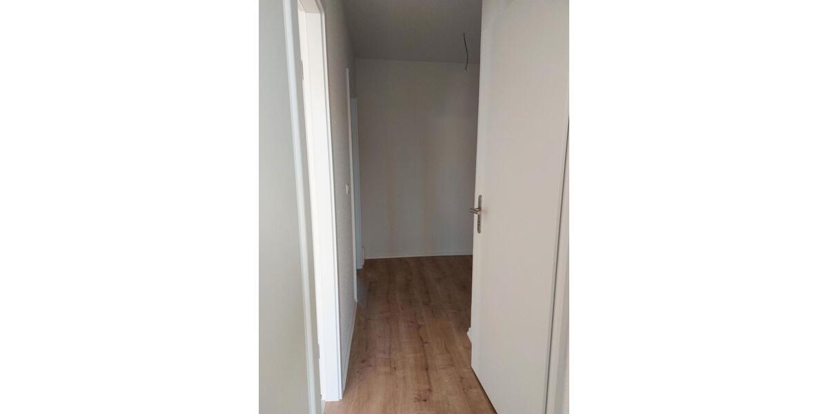 Etagenwohnung Bernsdorf - 3 Zimmer, 48 m&sup2;, 205&euro; | Angebot:19462449