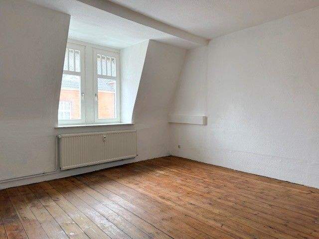 Etagenwohnung Güstrow - Schweriner Viertel Güstrow - 2 Zimmer, 68 m&sup2;, 480&euro; | Angebot:25096855