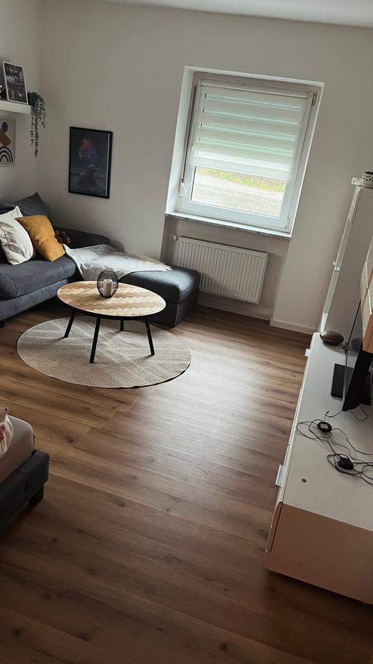 1,5 Zimmerwohnung mit großen Balkon und Keller