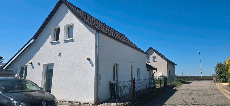 Einfamilienhaus Freihung - 3.5 Zimmer, 105 m&sup2;, 900&euro; | Angebot:26693817