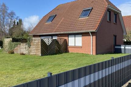 Haus Krummhörn / Pewsum Pewsum - 5 Zimmer, 135 m&sup2;, 990&euro; | Angebot:25938081