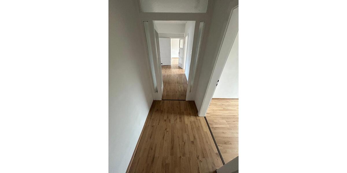 Erdgeschoßwohnung Osterode am Harz - 4 Zimmer, 100 m&sup2;, 680&euro; | Angebot:25219989