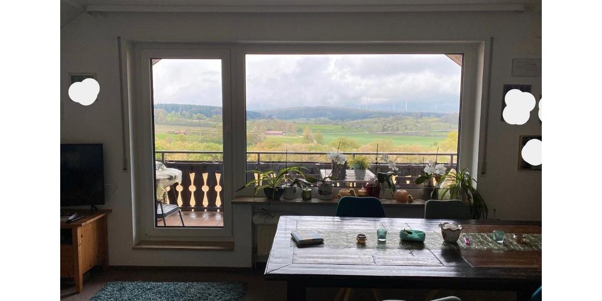 2,5 Zimmer Dachgeschosswohnung, Blick ins Grüne 2 zimmer