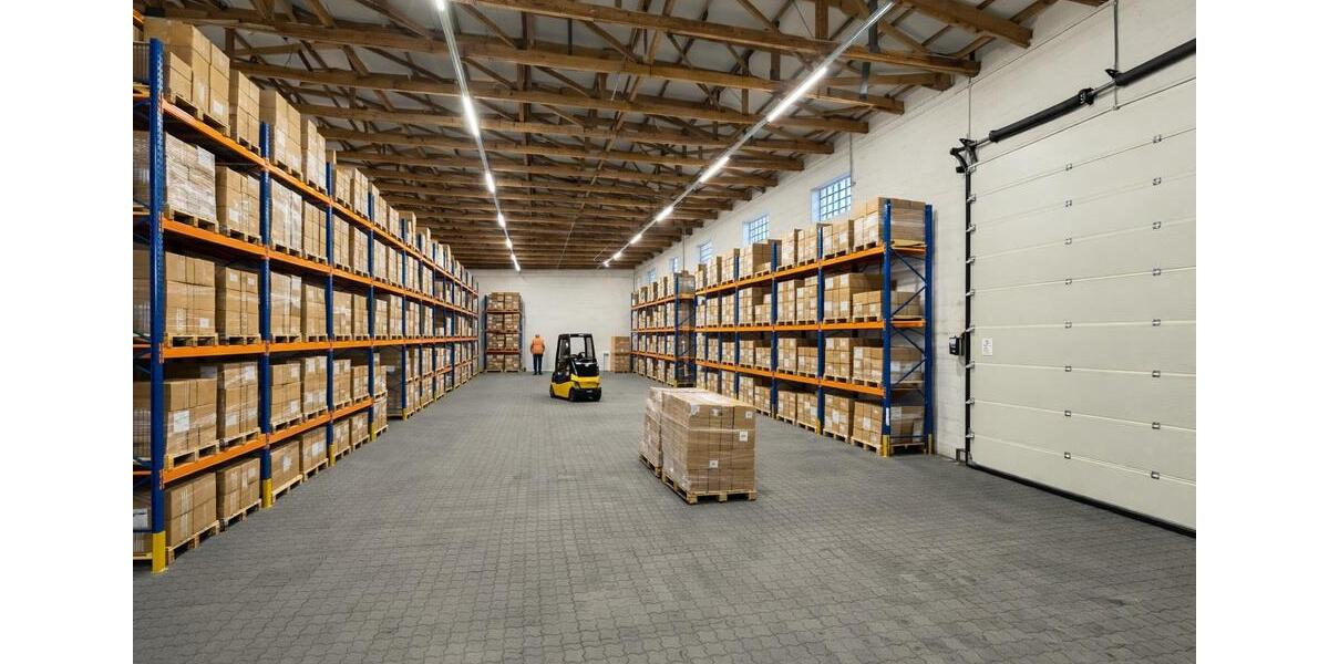 Gewerbeimmobilie: Lagerhalle inkl. Büro – sofort verfügbar zimmer