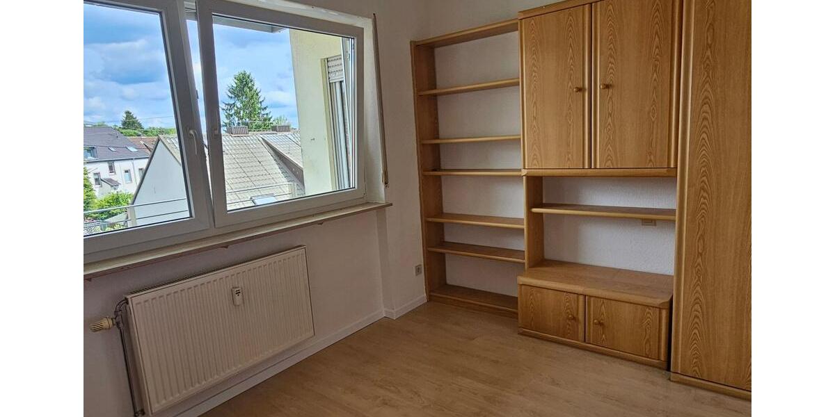 Etagenwohnung Sankt Wendel - 3 Zimmer, 90 m&sup2;, 900&euro; | Angebot:26430881