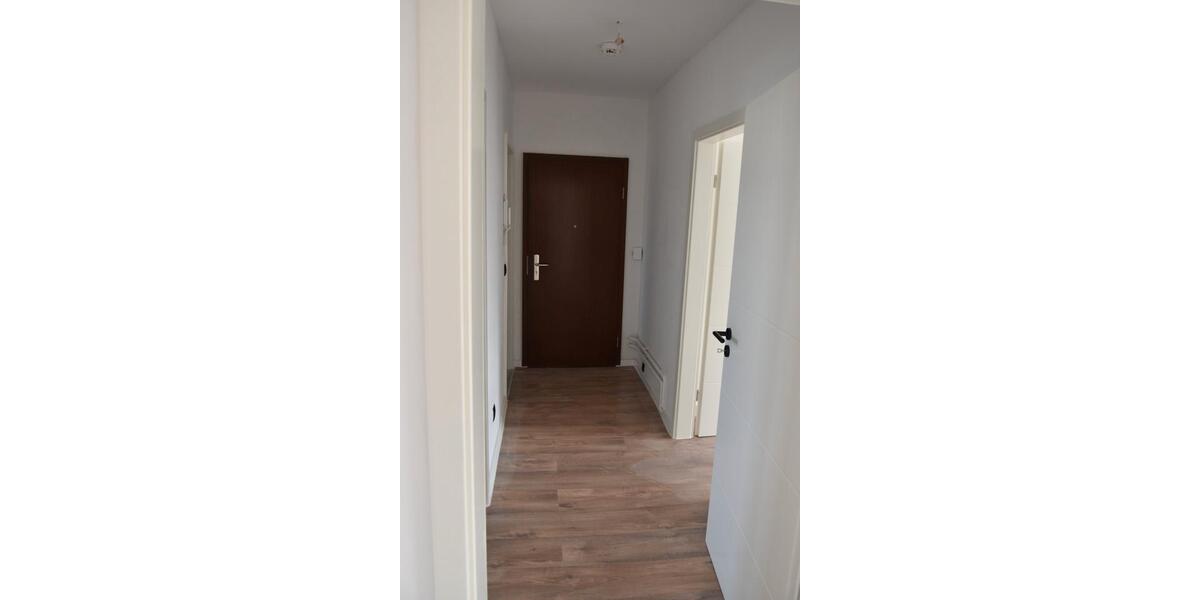 Etagenwohnung Weißenfels - 3 Zimmer, 58 m&sup2;, 400&euro; | Angebot:26545362