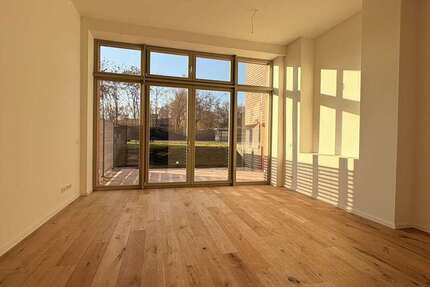 Haus zum Mieten in Schkeuditz 1.400 € 139.9 m² 4 zimmer