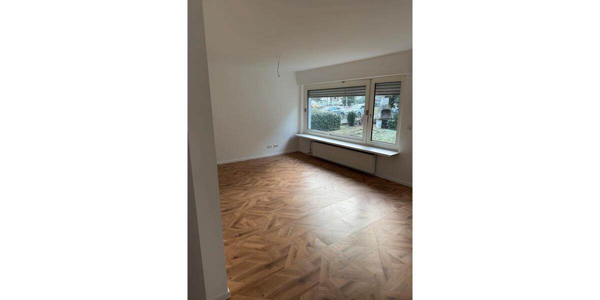 Erdgeschoßwohnung Friedberg (Hessen) - 3 Zimmer, 90 m&sup2;, 1.350&euro; | Angebot:24672546