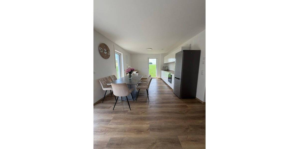 Etagenwohnung Heldenstein Goldau - 3 Zimmer, 101 m&sup2;, 1.280&euro; | Angebot:26929400