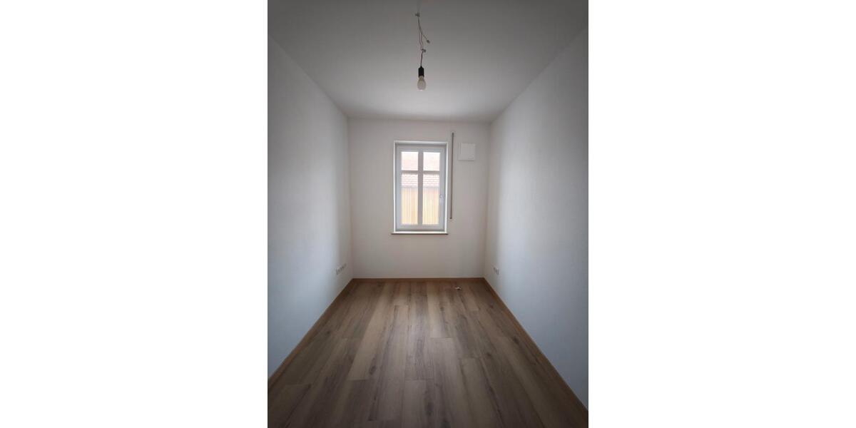 Terrassenwohnung Donauwörth - 2.5 Zimmer, 82 m&sup2;, 735&euro; | Angebot:26252412