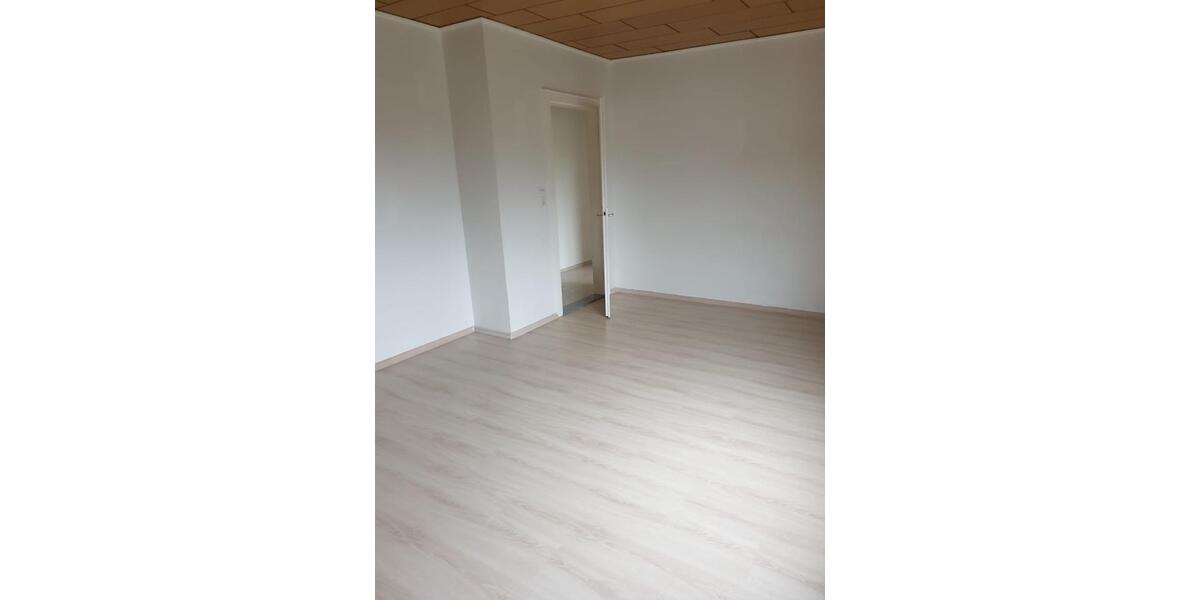 Etagenwohnung Rotenburg (Wümme) - 3 Zimmer, 65 m&sup2;, 1.000&euro; | Angebot:25050259