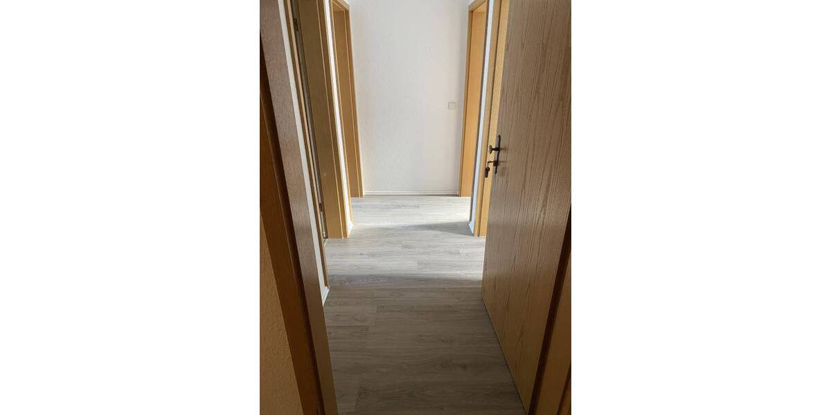 Etagenwohnung Mittweida - 3 Zimmer, 55 m&sup2;, 455&euro; | Angebot:26450117