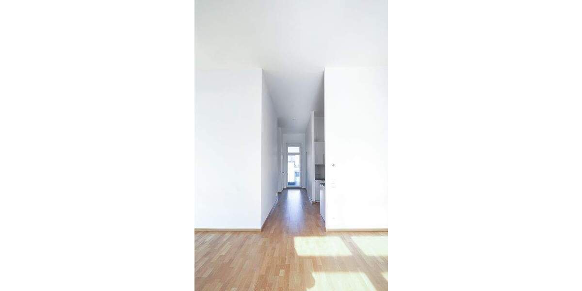 Etagenwohnung Berlin Moabit - 2 Zimmer, 122 m&sup2;, 3.200&euro; | Angebot:24825721