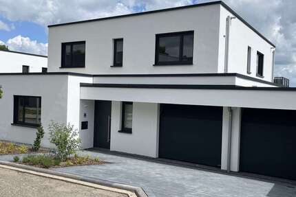 Wohnung Mechernich Kommern - 3 Zimmer, 113 m&sup2;, 1.130&euro; | Angebot:25710588