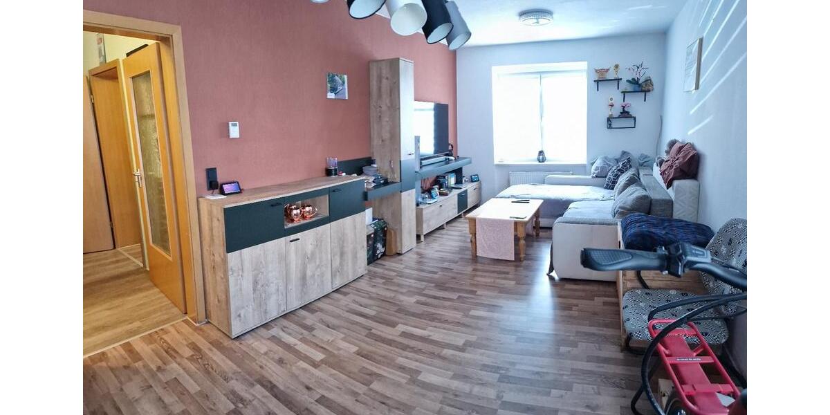 Erdgeschoßwohnung Hartmannsdorf - 2 Zimmer, 61 m&sup2;, 361&euro; | Angebot:24487292