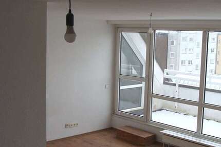 Wohnung Elmshorn - 3 Zimmer, 75 m&sup2;, 750&euro; | Angebot:25181945