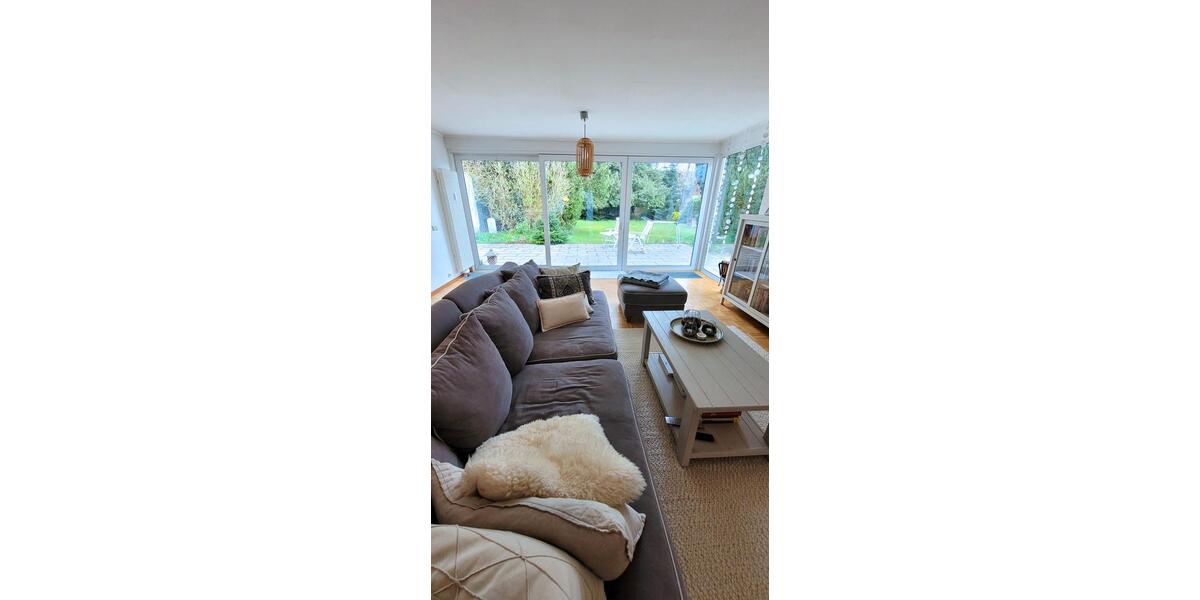 Erdgeschoßwohnung Saarlouis - 3 Zimmer, 120 m&sup2;, 1.200&euro; | Angebot:26299978