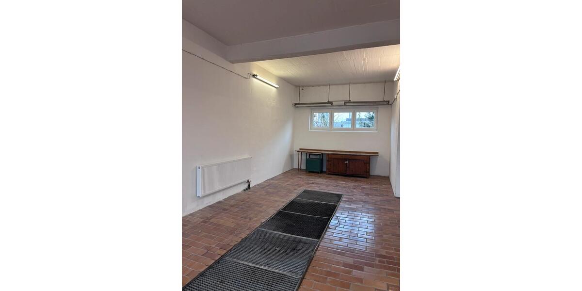 Gewerbeobjekt Erwitte - 10&euro; | Angebot:24339078