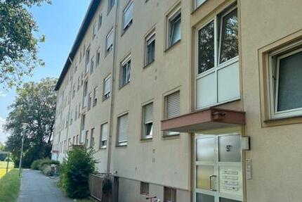 3-Zimmerwohnung im 1. OG mit Balkon! zimmer