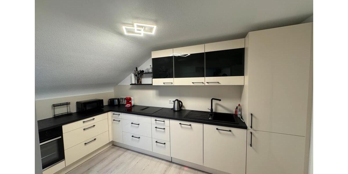 Dachgeschoßwohnung Loßburg - 3.5 Zimmer, 90 m&sup2;, 1.200&euro; | Angebot:25170909