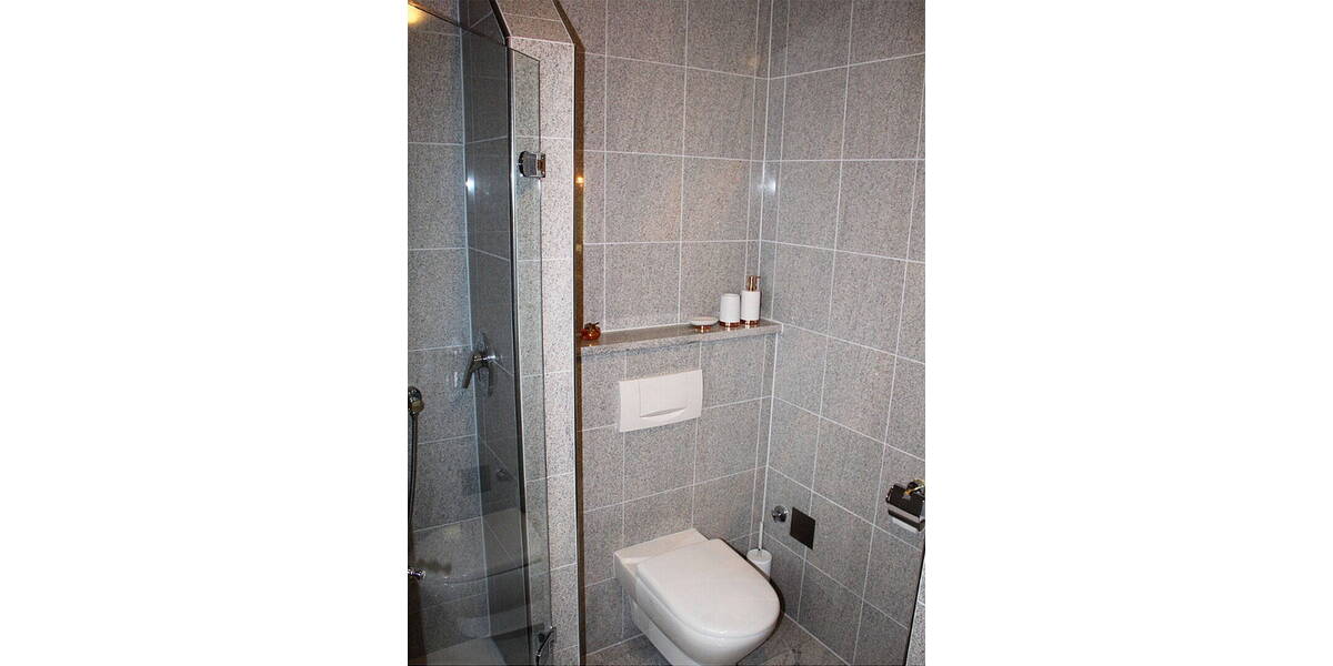 Einfamilienhaus Amberg - 5 Zimmer, 205 m&sup2;, 1.850&euro; | Angebot:26105756