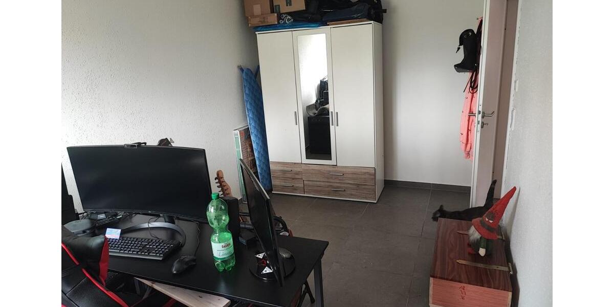 Erdgeschoßwohnung Saterland - 5 Zimmer, 104 m&sup2;, 1.150&euro; | Angebot:26033947