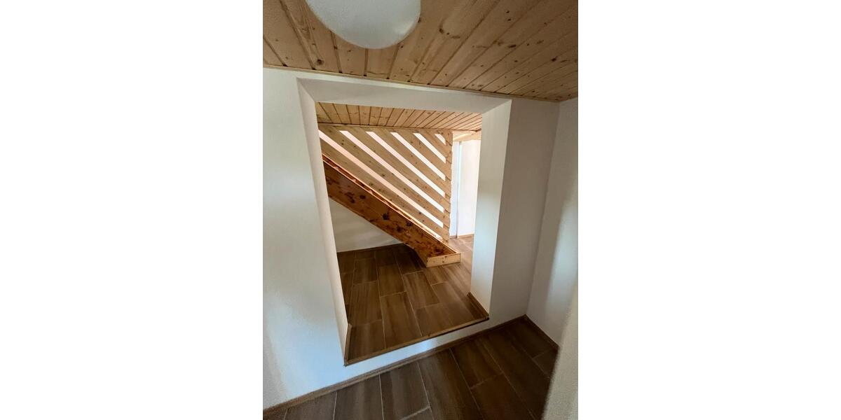 Bauernhaus, Landhaus Rottenburg am Neckar - 4 Zimmer, 135 m&sup2;, 1.100&euro; | Angebot:26534649