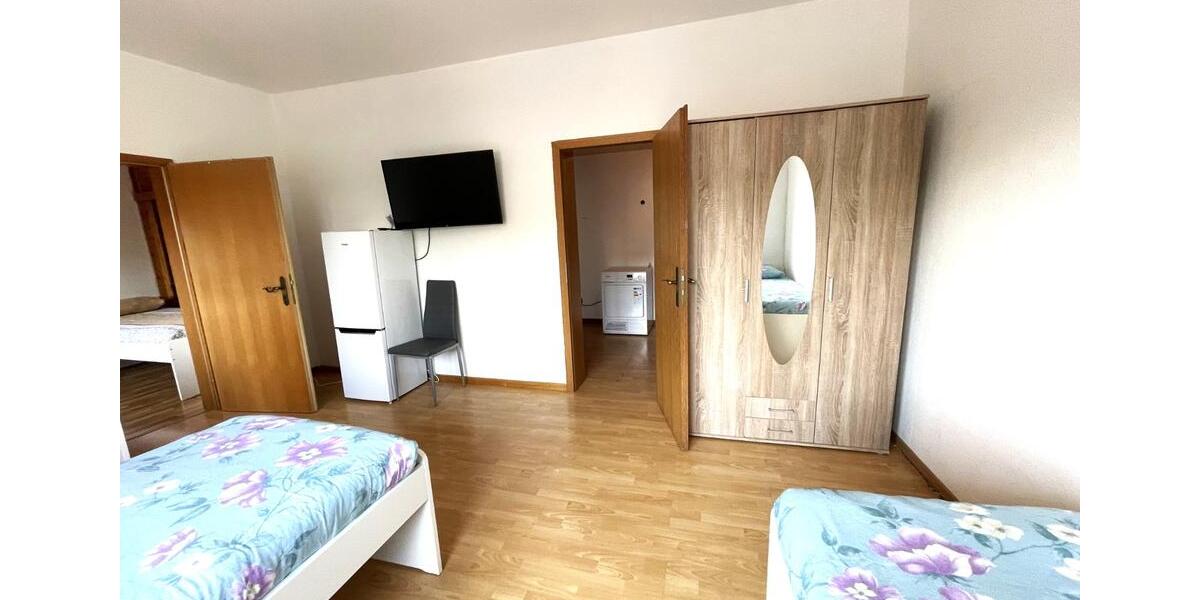 Wohnen auf Zeit Duisburg Hamborn - 4 Zimmer, 105 m&sup2;, 130&euro; | Angebot:22092764