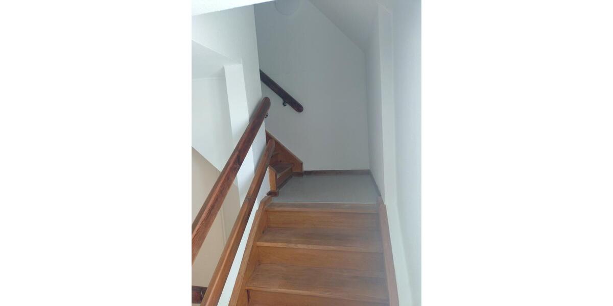 Dachgeschoßwohnung Hohe Börde - 3 Zimmer, 69 m&sup2;, 395&euro; | Angebot:26412763