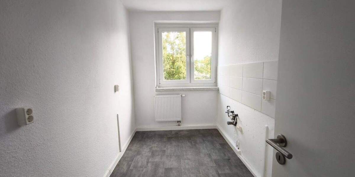 Etagenwohnung Sangerhausen Oberröblingen - 4 Zimmer, 72 m&sup2;, 447&euro; | Angebot:24725555
