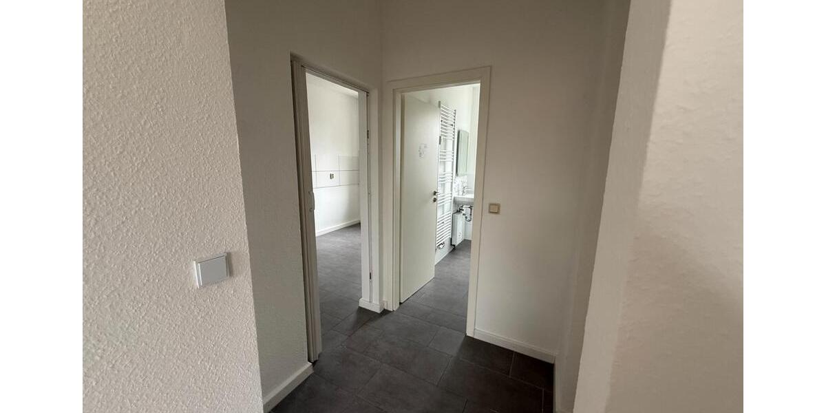 Etagenwohnung Halberstadt - 4 Zimmer, 81 m&sup2;, 430&euro; | Angebot:26132545