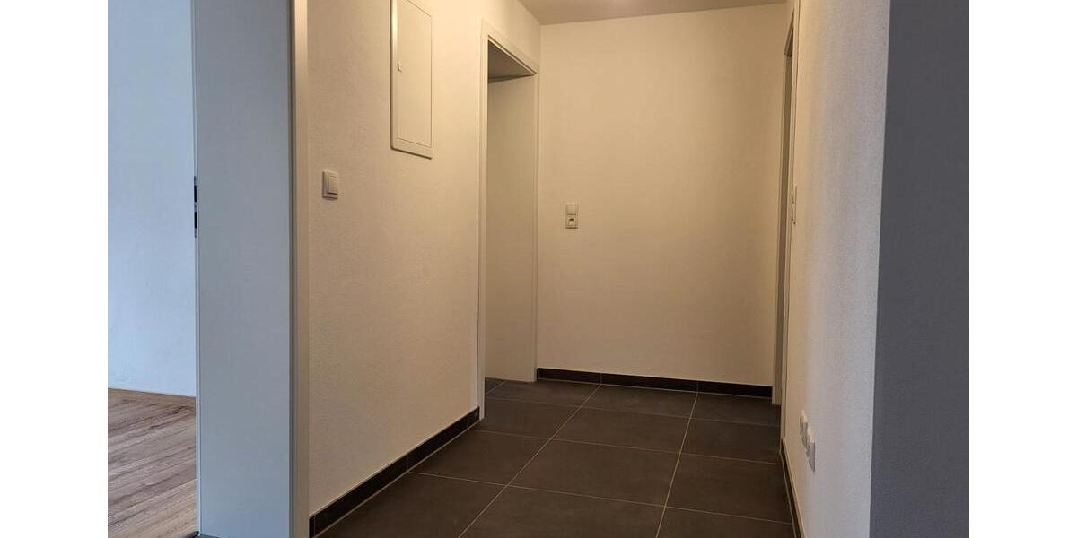 Erdgeschoßwohnung Neukirchen - 3 Zimmer, 106 m&sup2;, 980&euro; | Angebot:26496156