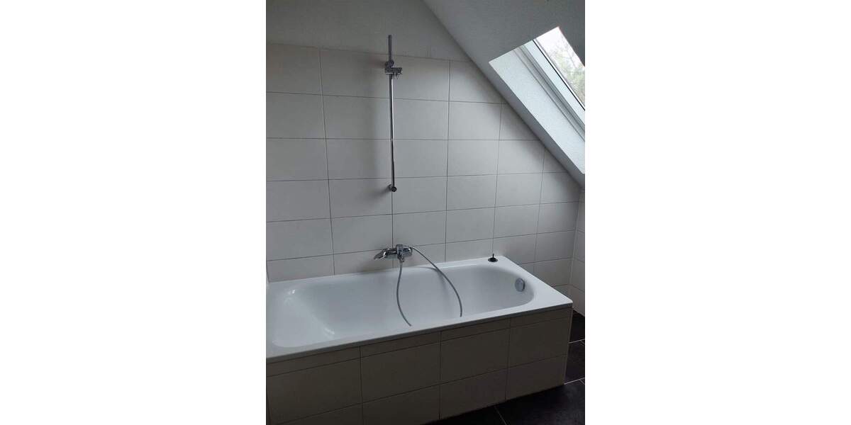 Etagenwohnung Gelsenkirchen Rotthausen - 3 Zimmer, 65 m&sup2;, 355&euro; | Angebot:24609085
