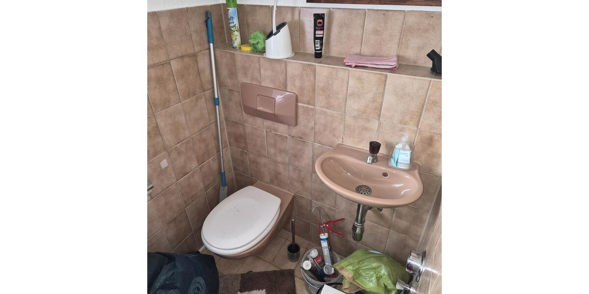 Erdgeschoßwohnung Villingen-Schwenningen Schwenningen - 4 Zimmer, 120 m&sup2;, 1.000&euro; | Angebot:26022104