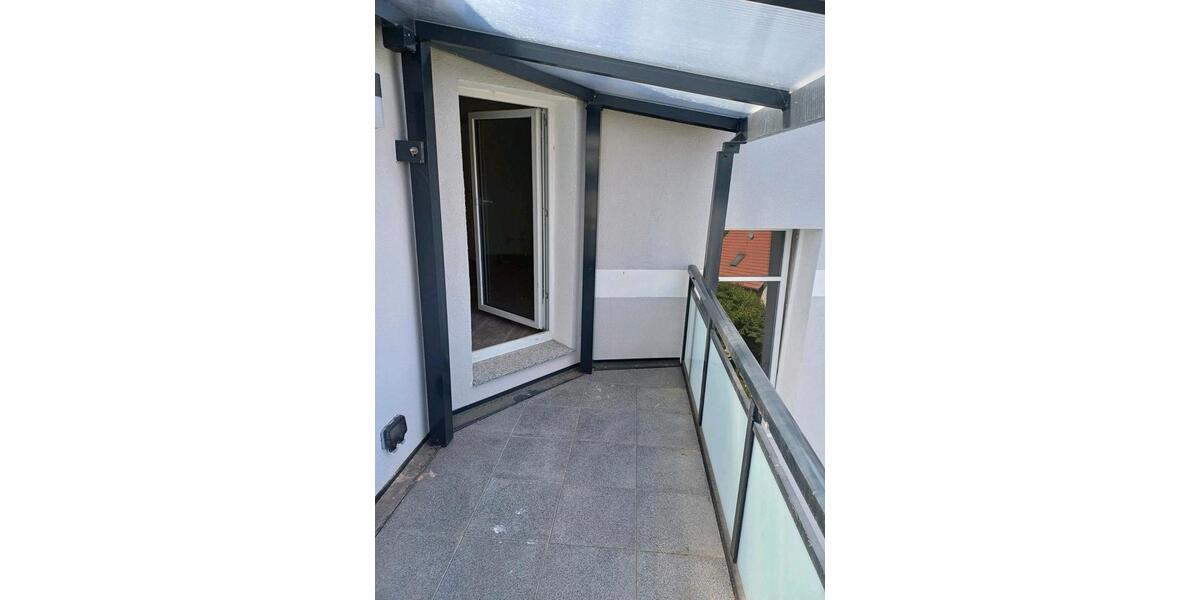 Dachgeschoßwohnung Burg - 4 Zimmer, 135 m&sup2;, 1.269&euro; | Angebot:25979847