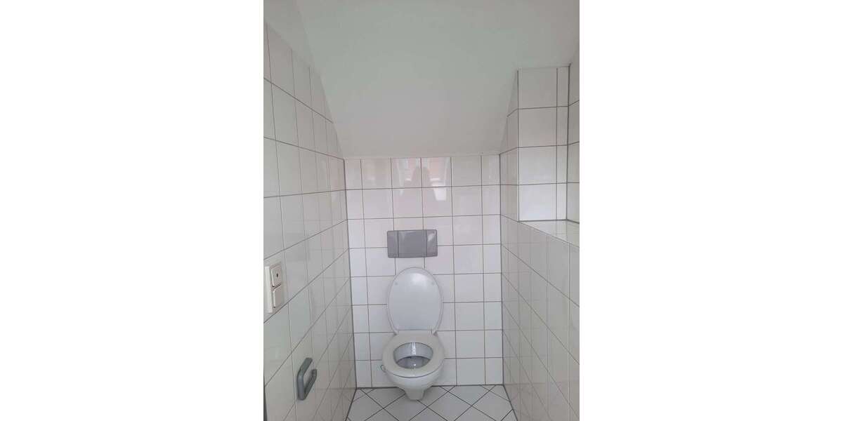 großzügige 3 Zimmer-Wohnung *gerade in Renovierung* mit Balkon und Küche - Appartement Magdeburg Werder | Angebot:10983278