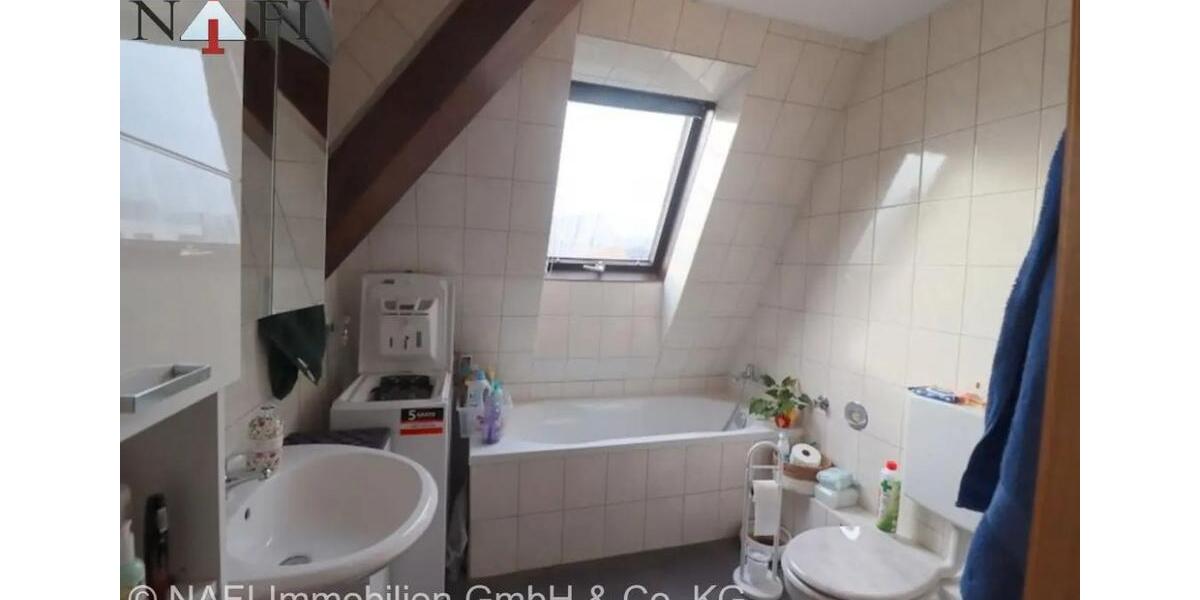 Etagenwohnung Uhingen - 4.5 Zimmer, 98 m&sup2;, 1.350&euro; | Angebot:26690182