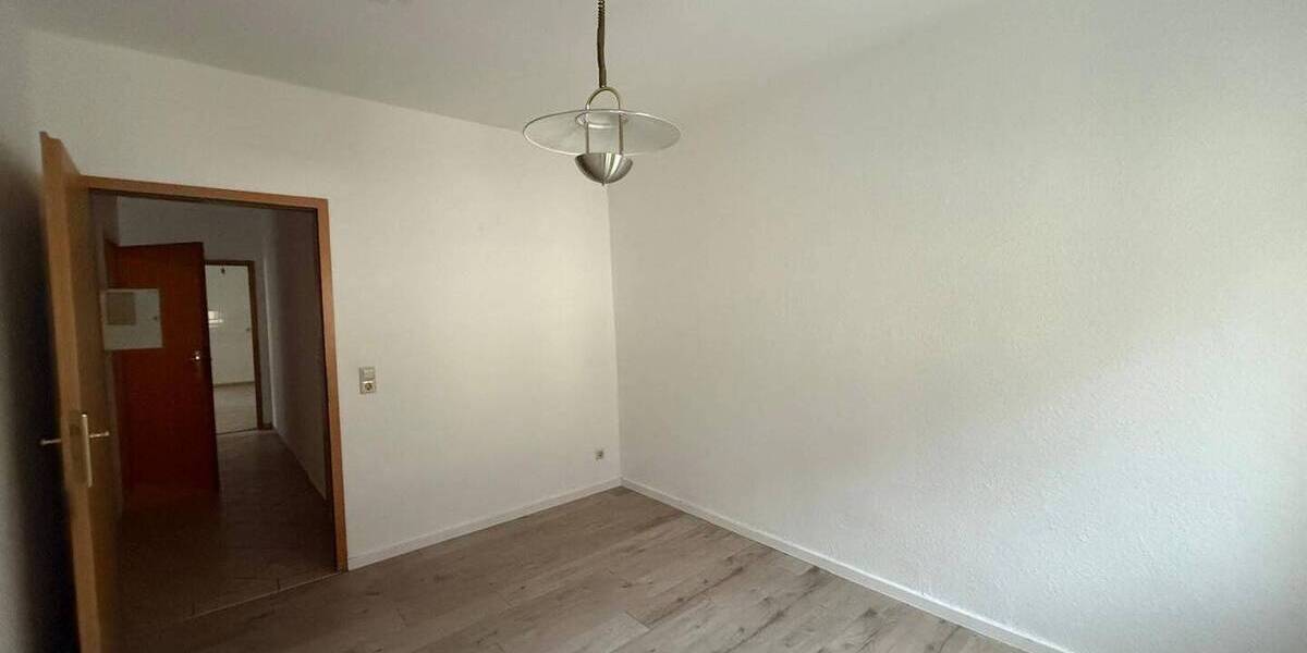 Etagenwohnung Reichenbach/Oberlausitz Reichenbach - 2 Zimmer, 66 m&sup2;, 385&euro; | Angebot:25681144