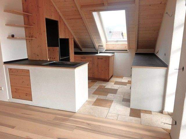 Etagenwohnung Wessobrunn - 4 Zimmer, 99 m&sup2;, 1.320&euro; | Angebot:25771830