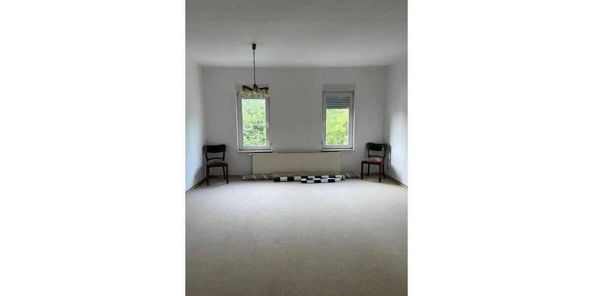 Dachgeschoßwohnung Eisenach - 4 Zimmer, 138 m&sup2;, 970&euro; | Angebot:21987915