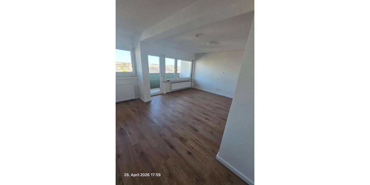 Etagenwohnung Offenbach am Main Hafen - 3 Zimmer, 75 m&sup2;, 1.200&euro; | Angebot:26482978