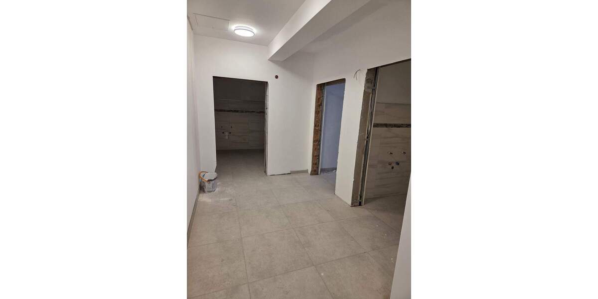 Gewerbeobjekt Eisenach - 7 Zimmer, 272 m&sup2;, 1.905&euro; | Angebot:24905826