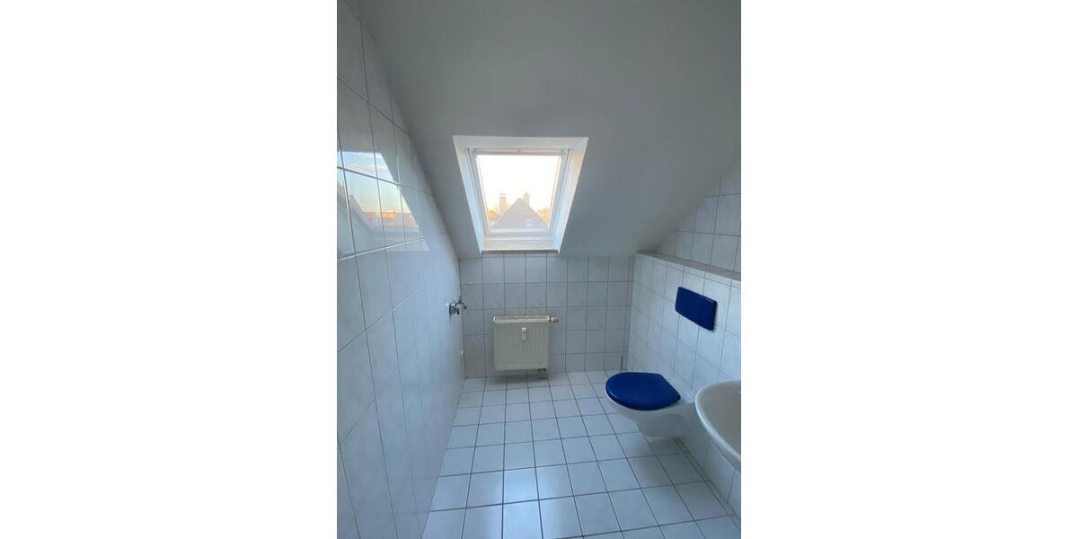 Dachgeschoßwohnung Oschersleben (Bode) - 2 Zimmer, 55 m&sup2;, 358&euro; | Angebot:26199621