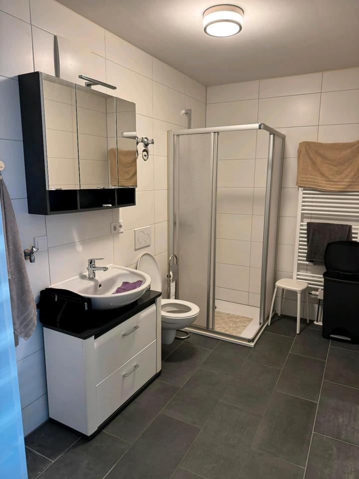 Moderne, möblierte 1. Z-Wohnung erwartet dich!