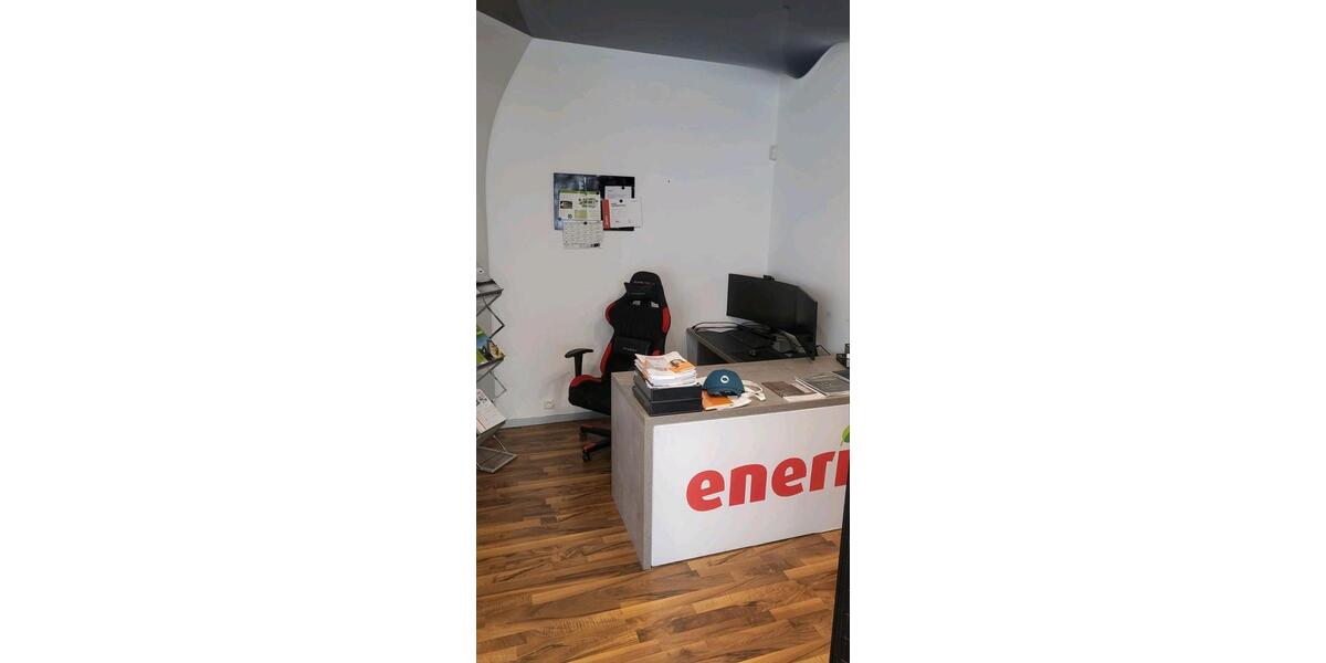 Hassloch Lachenerweg 57, Büro und Lager Fläche zimmer